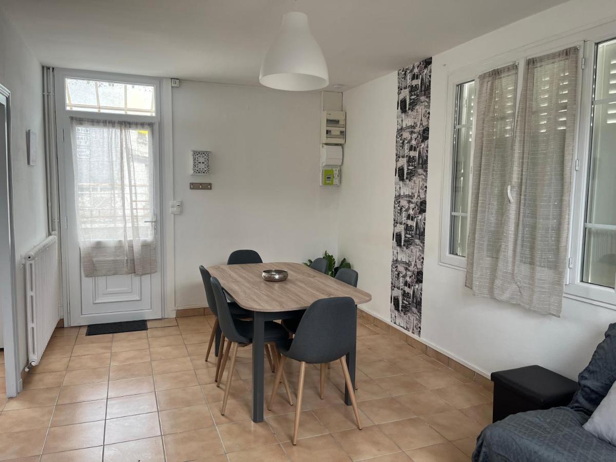 Maison De Ville Valencay Bagian luar foto